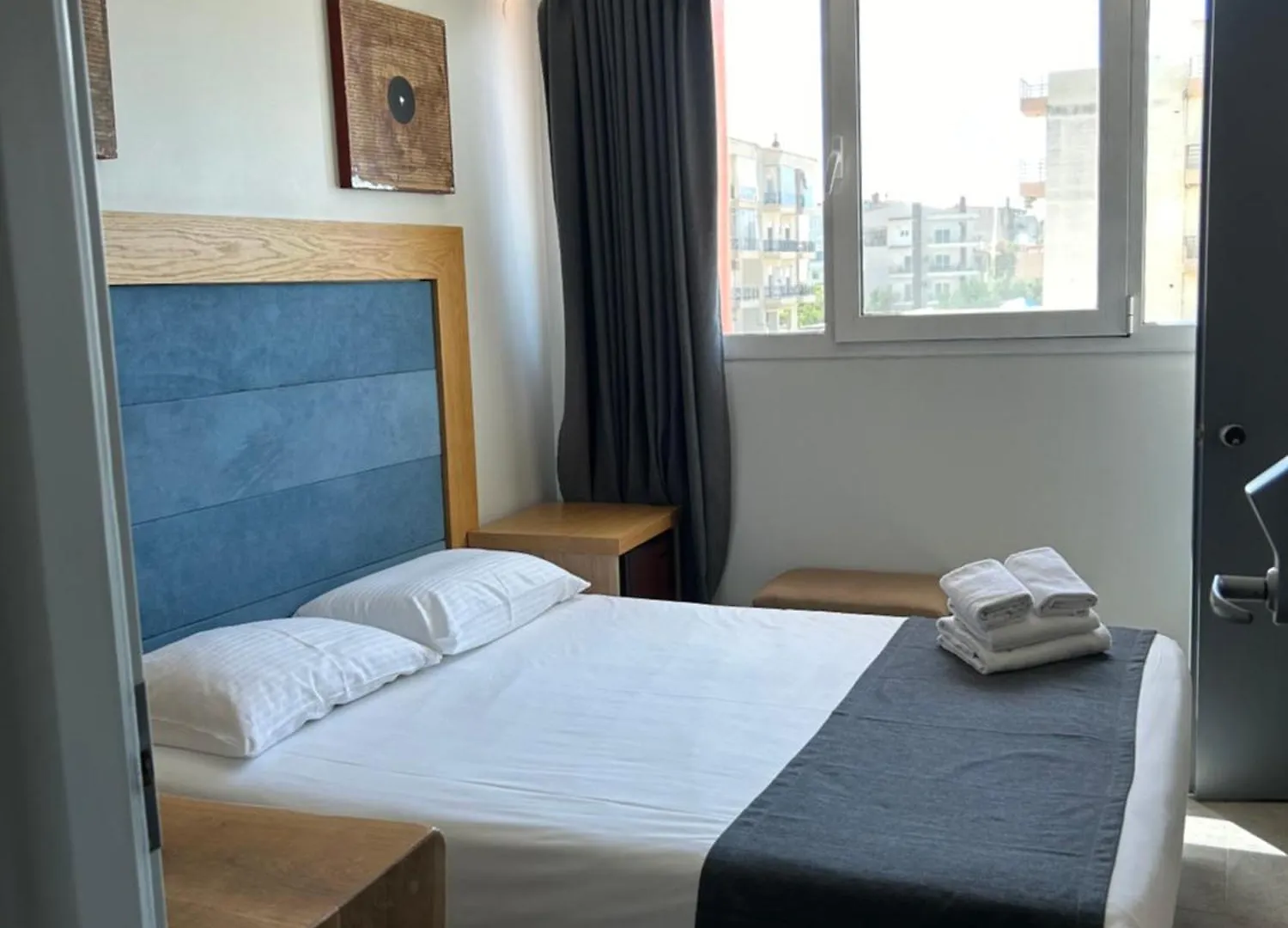 Perea Hotel Переа