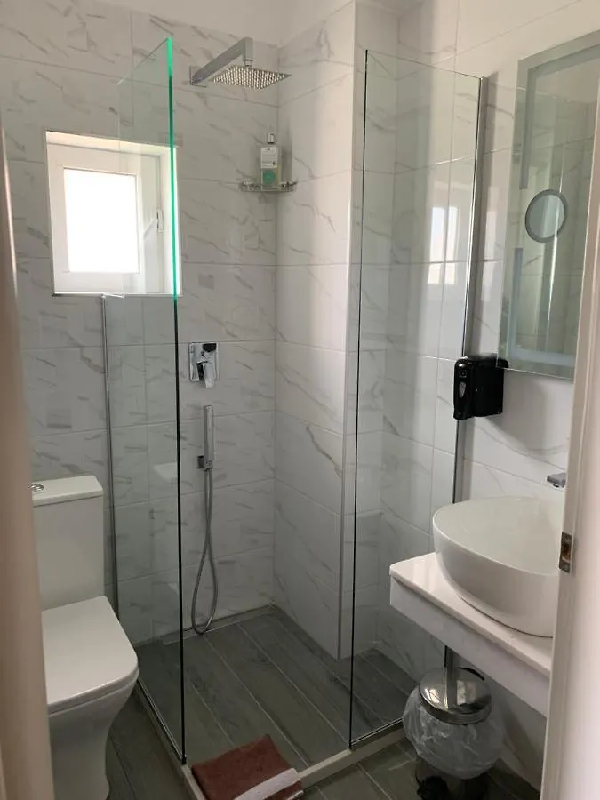 Perea Hotel Переа