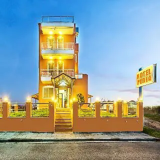 Perea Hotel Переа