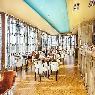 Perea Hotel Переа